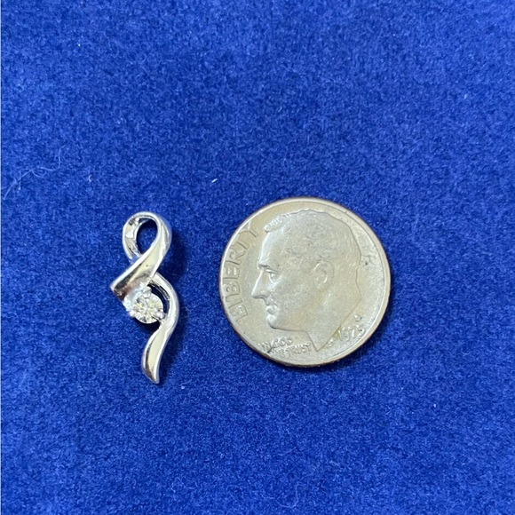 925 Sterling Silver Small Elegant CZ Cancer Awareness Ribbon Charm Pendant Slide - Picture 4 of 11